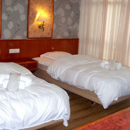 Hotel Nadikvari ティビリシ エクステリア 写真