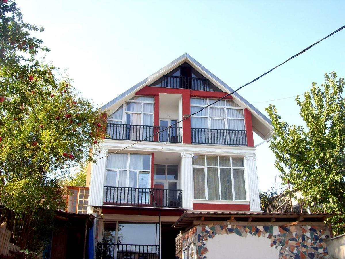 Hotel Nadikvari ティビリシ エクステリア 写真