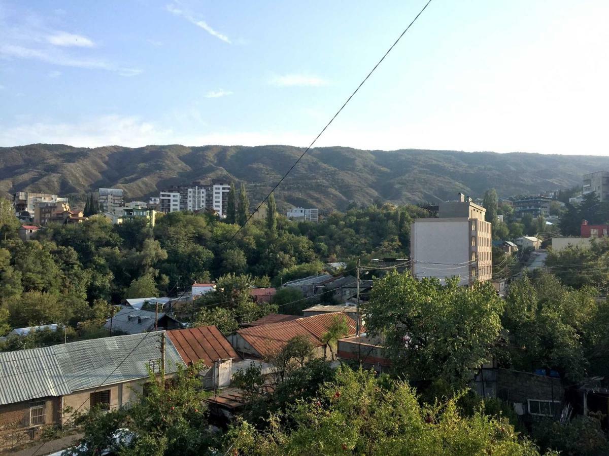 Hotel Nadikvari ティビリシ エクステリア 写真