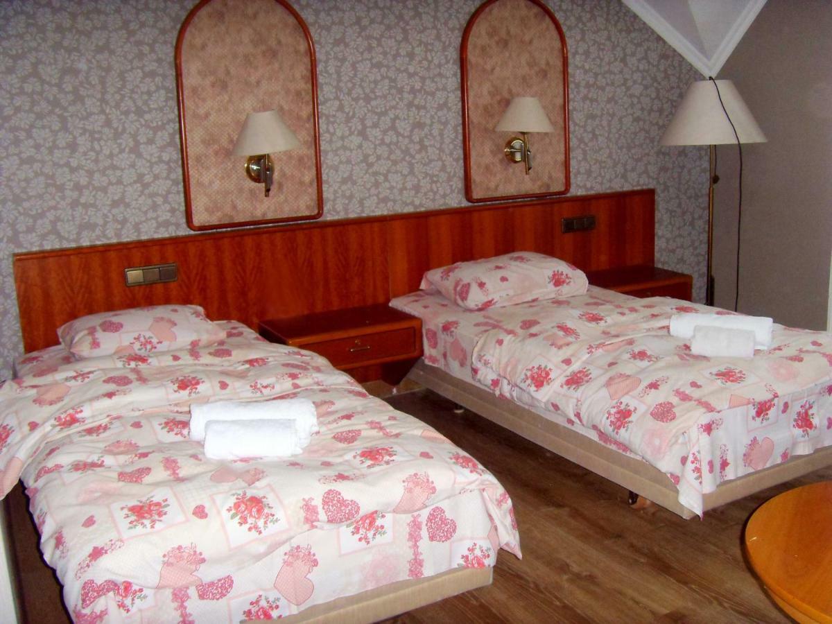 Hotel Nadikvari ティビリシ エクステリア 写真