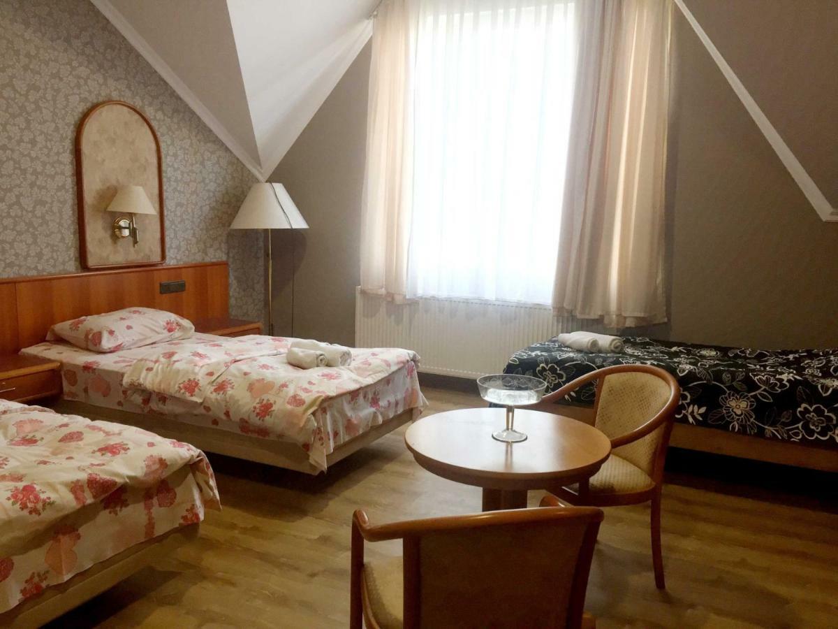 Hotel Nadikvari ティビリシ エクステリア 写真